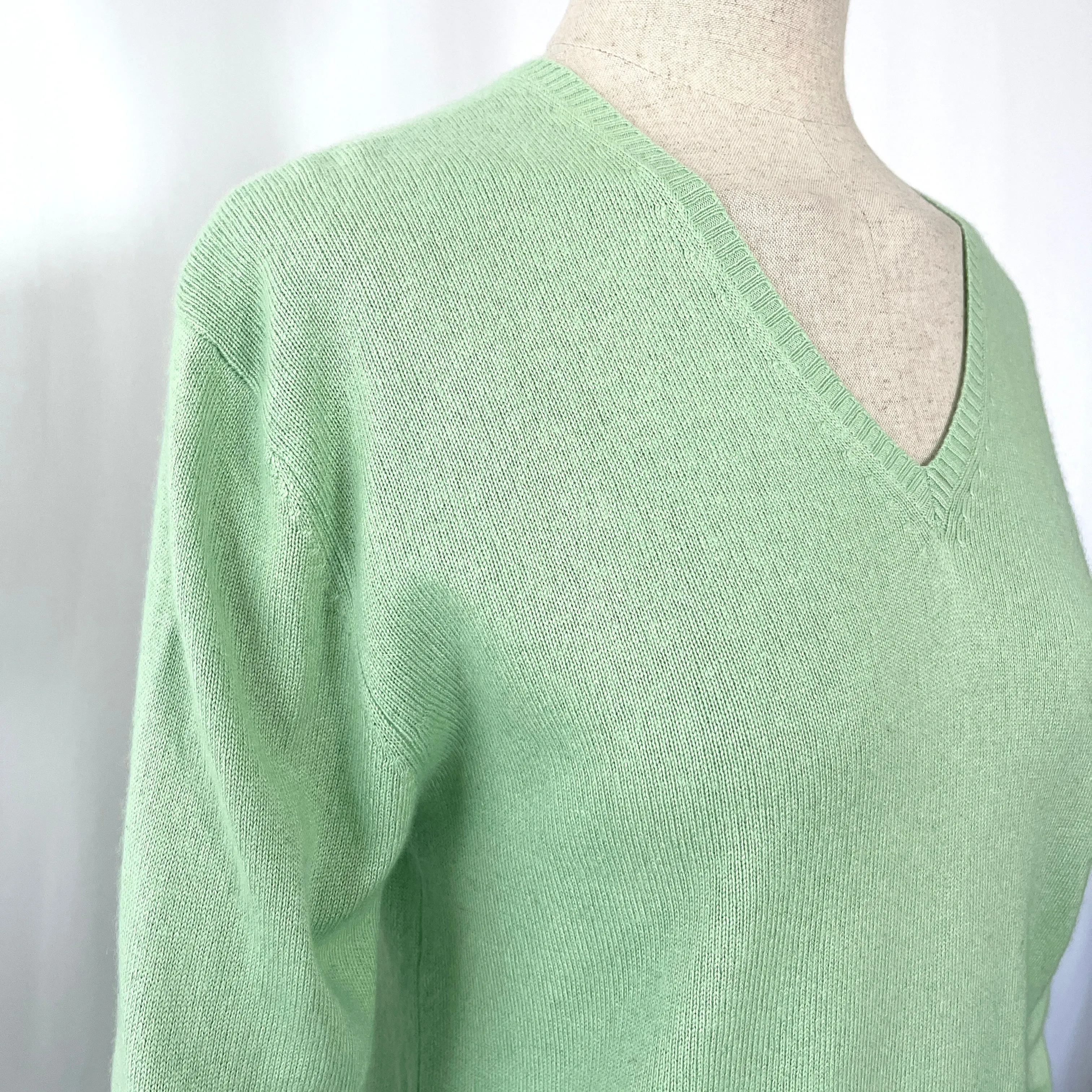 ALLUDE Cashmere Sweater