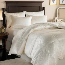 Eliasa 920  Canadian White Goose Down Comforter by Downright