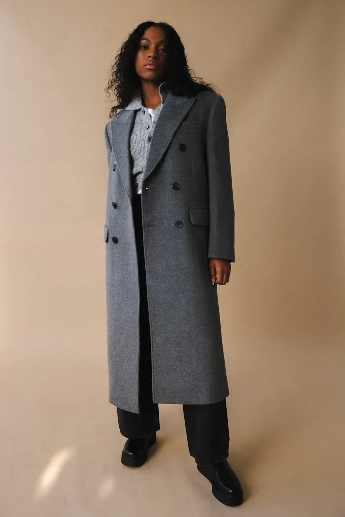 TAILORED DOUBLE-BREASTED WOOL COAT