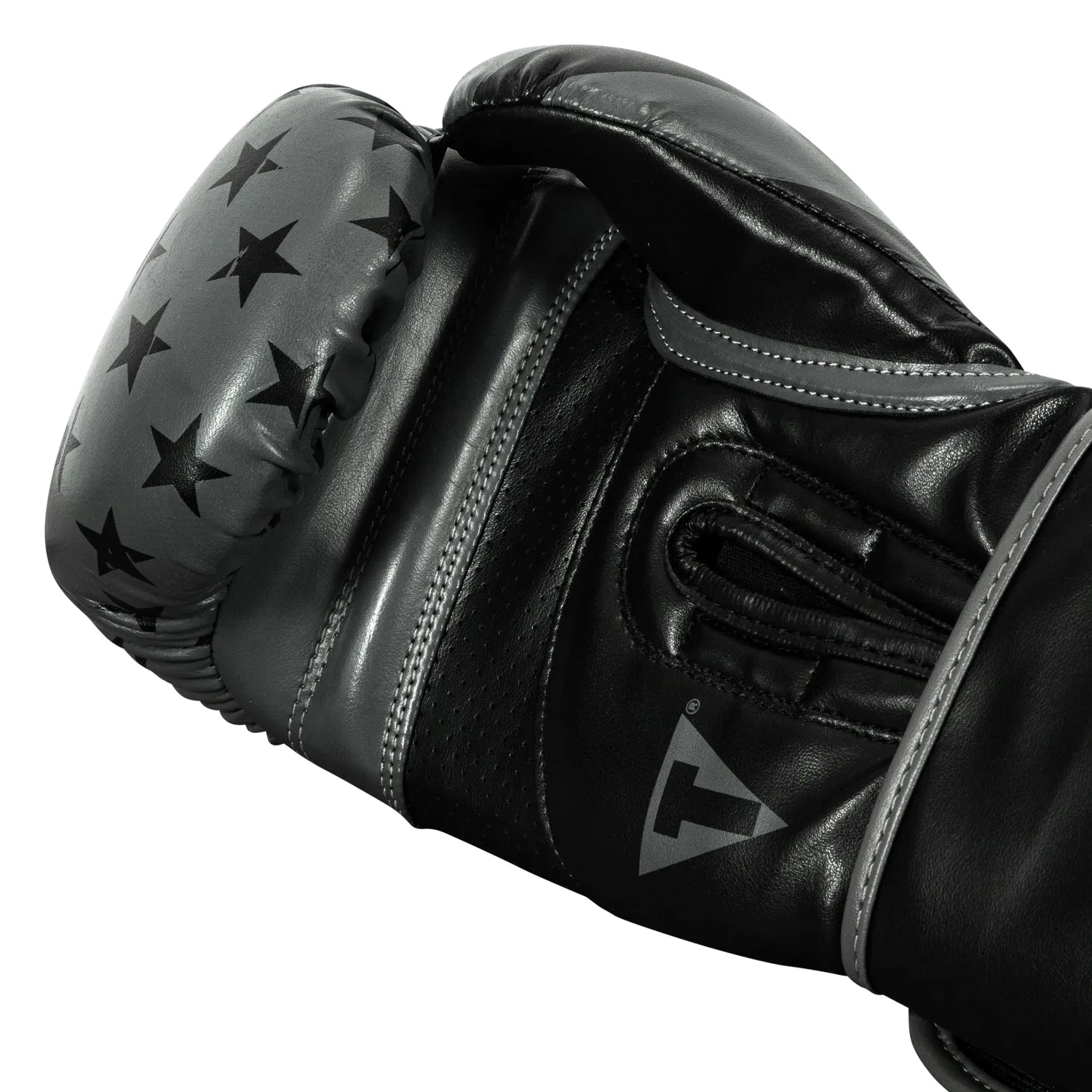 TITLE Boxing Liberty Bag Gloves